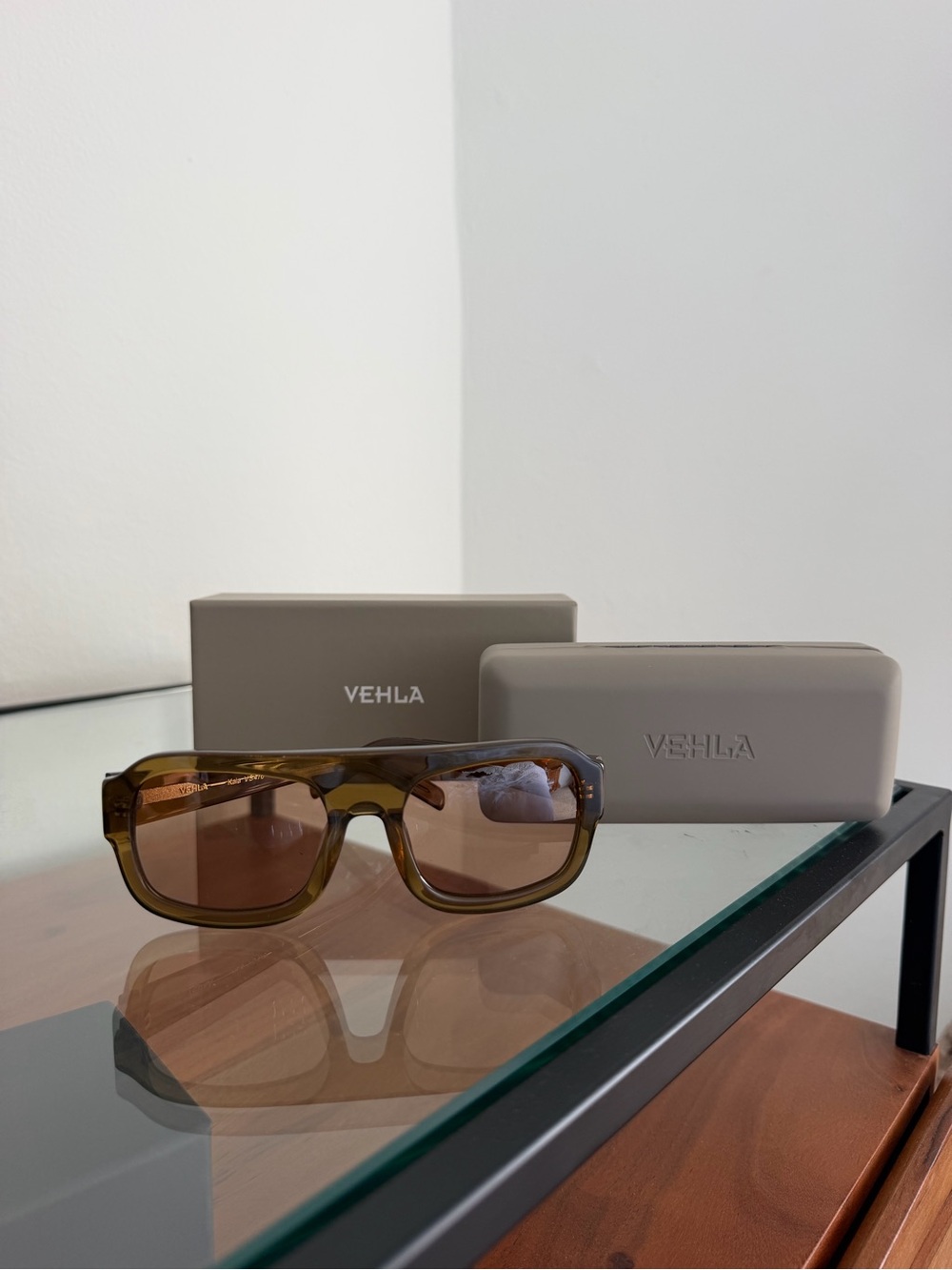 VEHLA Kaia Olive-Taupe Rectangular Sunglasses